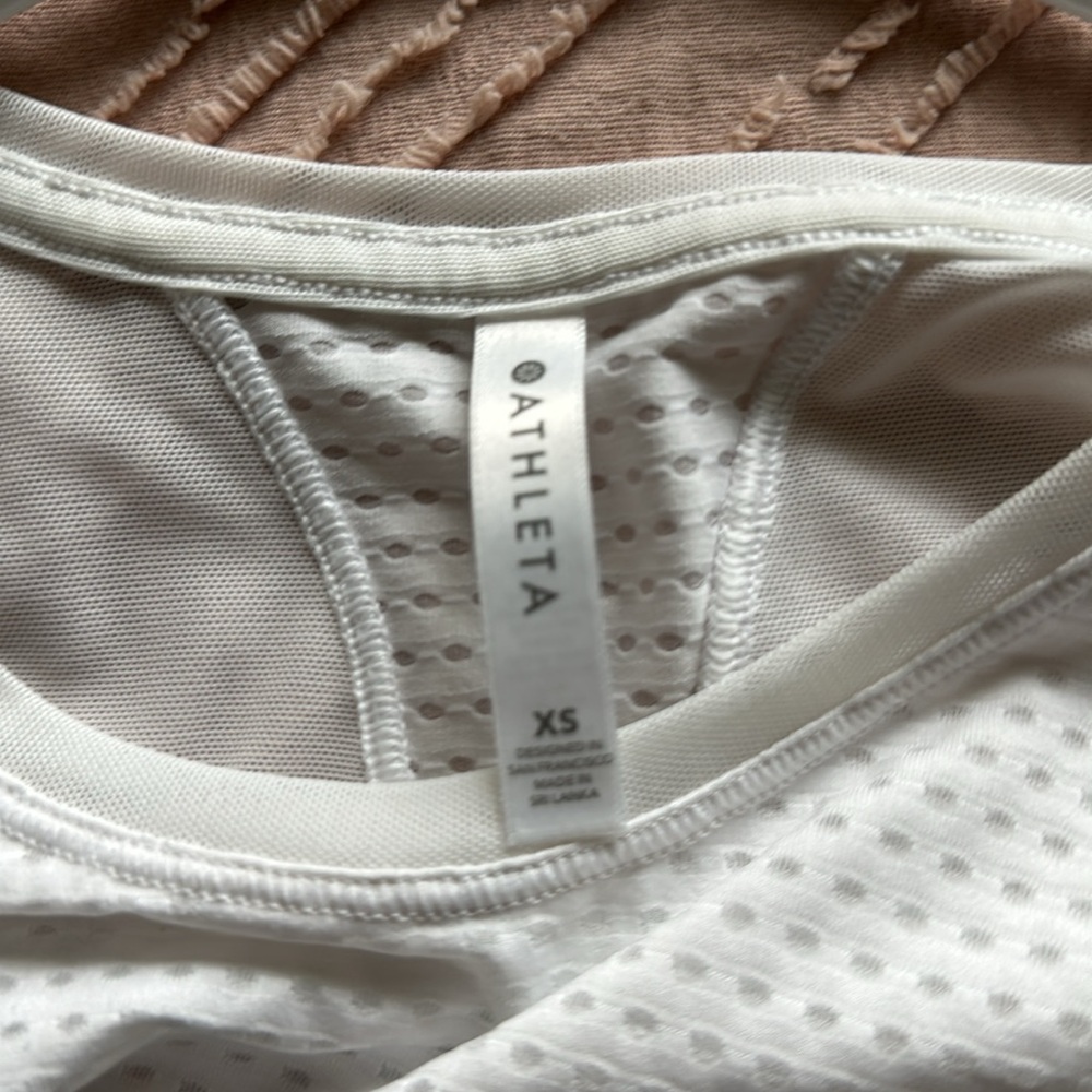 Athleta Racerback Workout Top - Picture 3 of 3